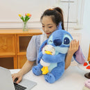 Pelúcia Stitch com Patinho