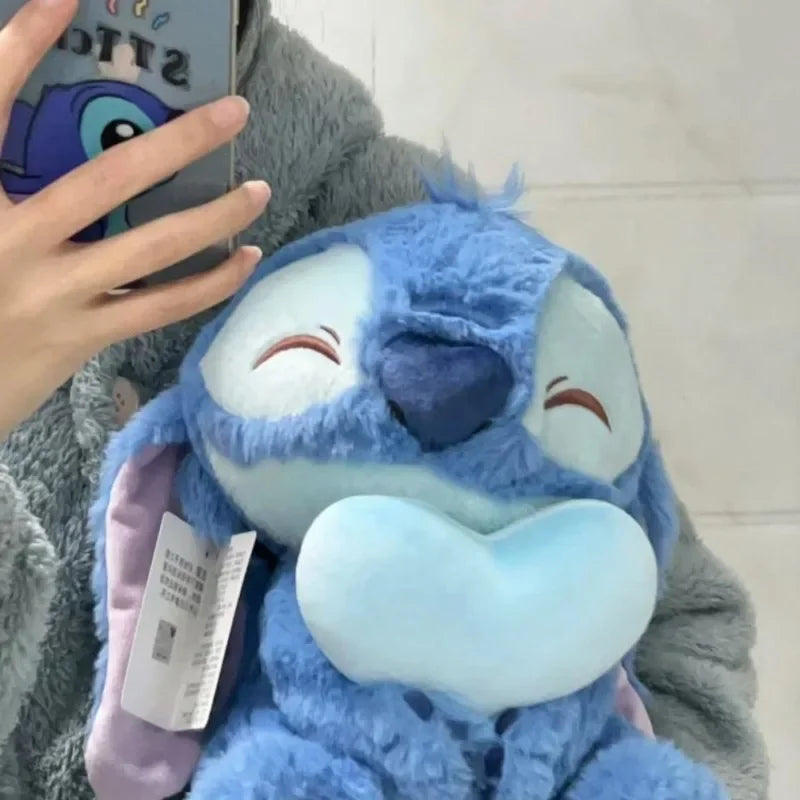 Pelúcia Stitch com Coração